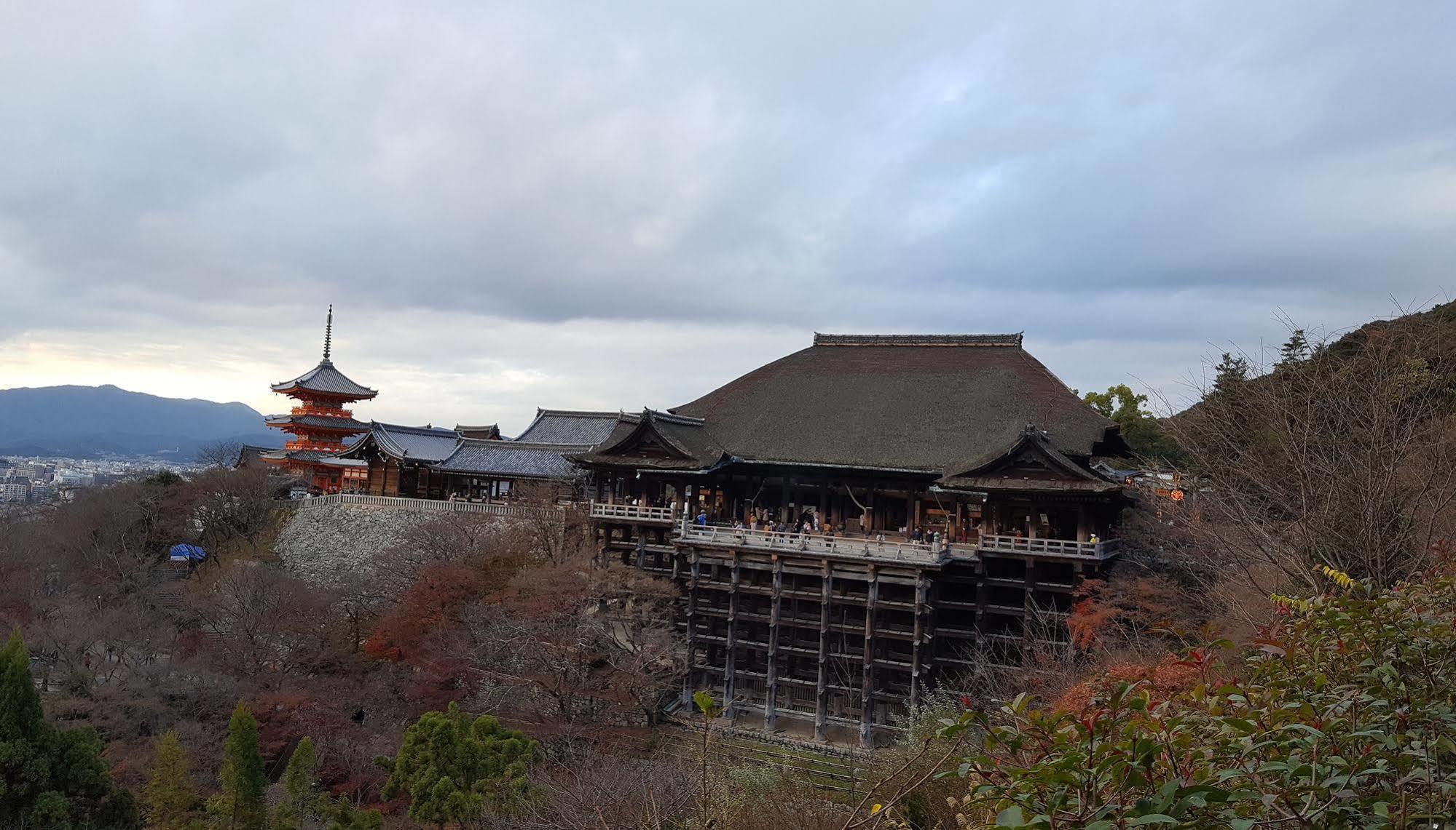 Rak Kiyomizu - 1人旅専用hostel Kioto Zewnętrze zdjęcie